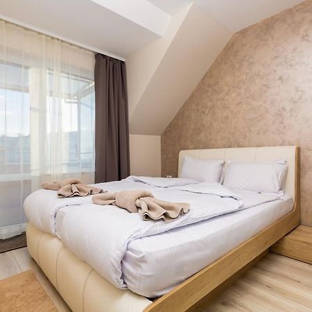 Sunny 1Bd Apartment In Old Town By Flat Mаnager Plovdiv Eksteriør billede
